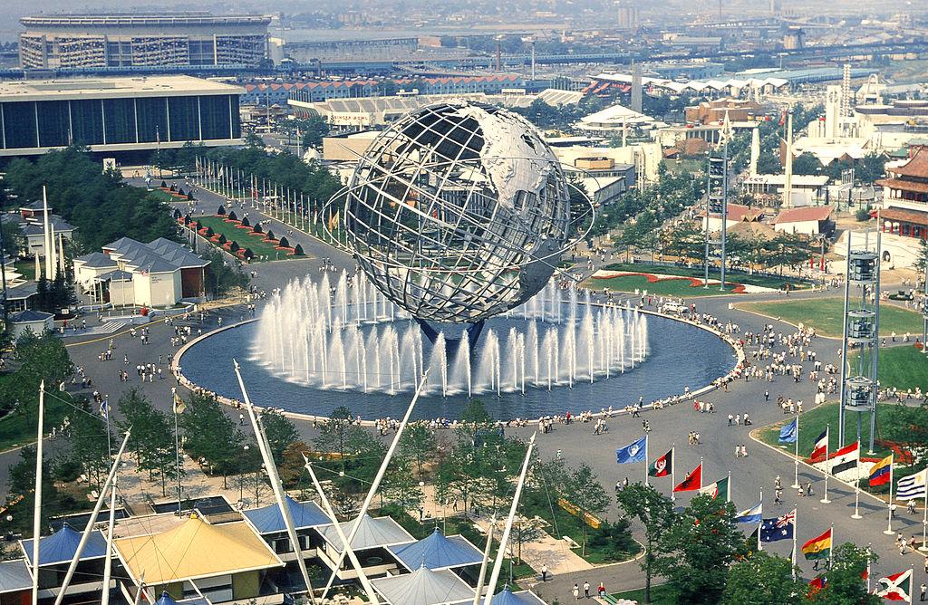 1964-New-York-World-Fair-where-first-picturephone-made-its-debut-picture-by-the-late-Anthony-Conti- 0