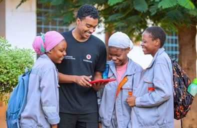 New Instant Network Schools open in Mozambique, expanding access to digital education for refugees 